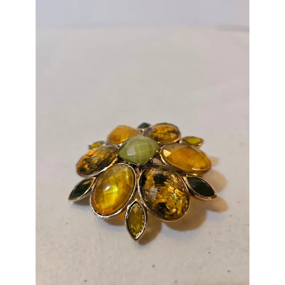 Vintage Liz Claiborne brooch pin
